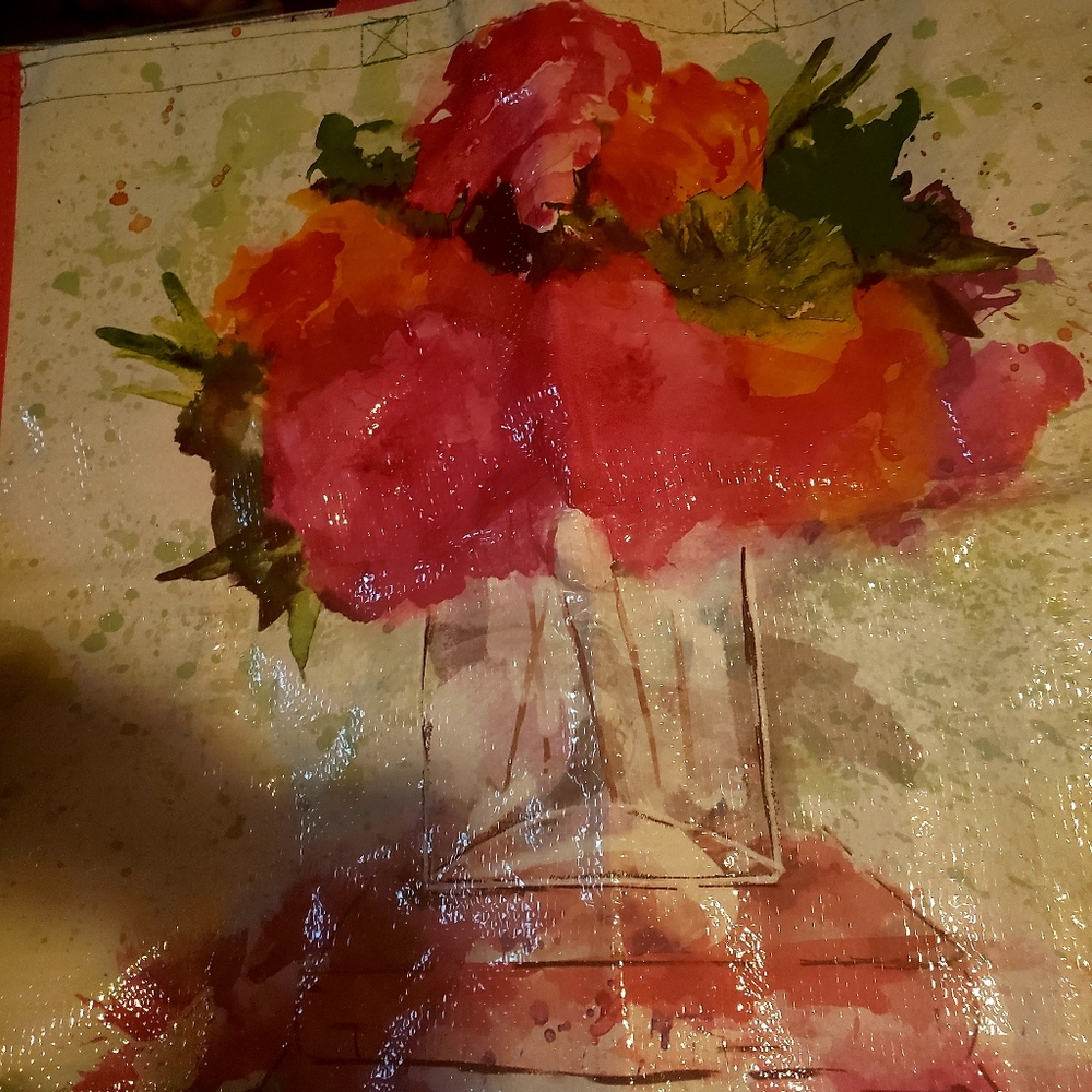 OVERSIZED RECYCLABLE PLASTIC FLORAL TOTE